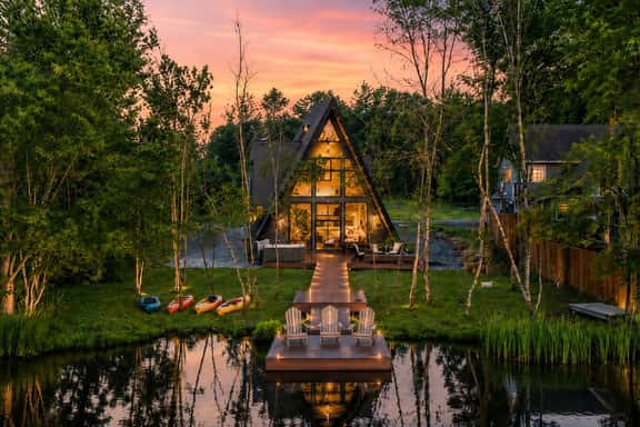 Lakefront Luxury | Dock • Kayaks • Hot Tub • Fish - Image 1