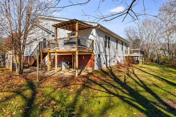 Sleeps 16 • Pool • 2 Hot Tubs • Sauna • Near AVL